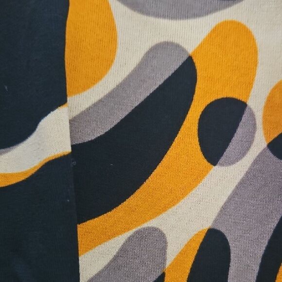 Guess by Marciano Vibrant Abstract Bubble Hem Mini Skirt - Picture 12 of 16